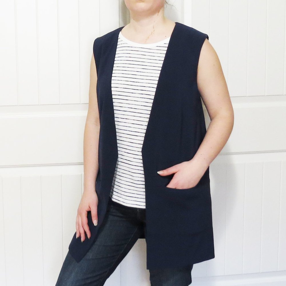 White House Black Market Sleeveless Blazer / Vest